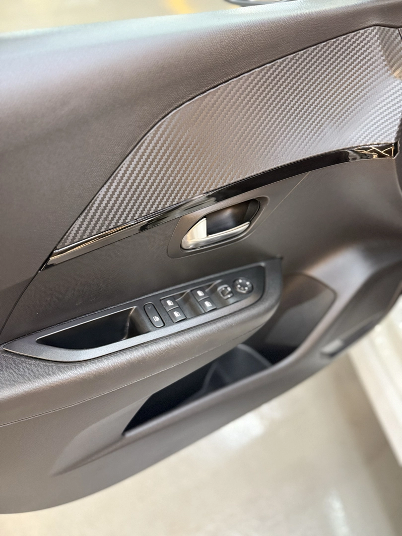 PEUGEOT 208 1.6 16V FLEX ACTIVE AT6