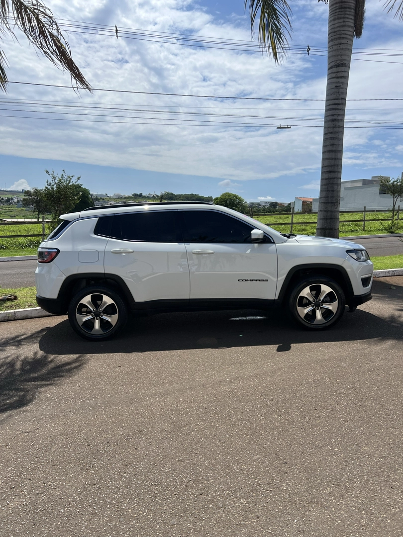 JEEP COMPASS 2.0 16V FLEX LONGITUDE AUTOMÁTICO