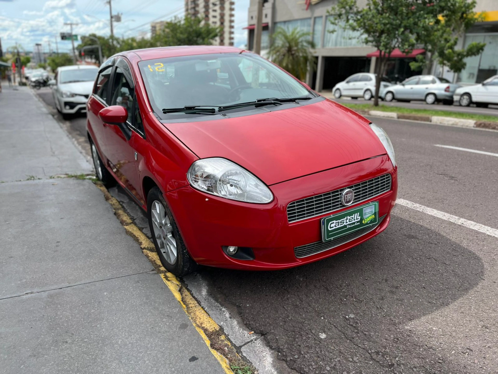 FIAT PUNTO 1.4 ATTRACTIVE 8V FLEX 4P MANUAL
