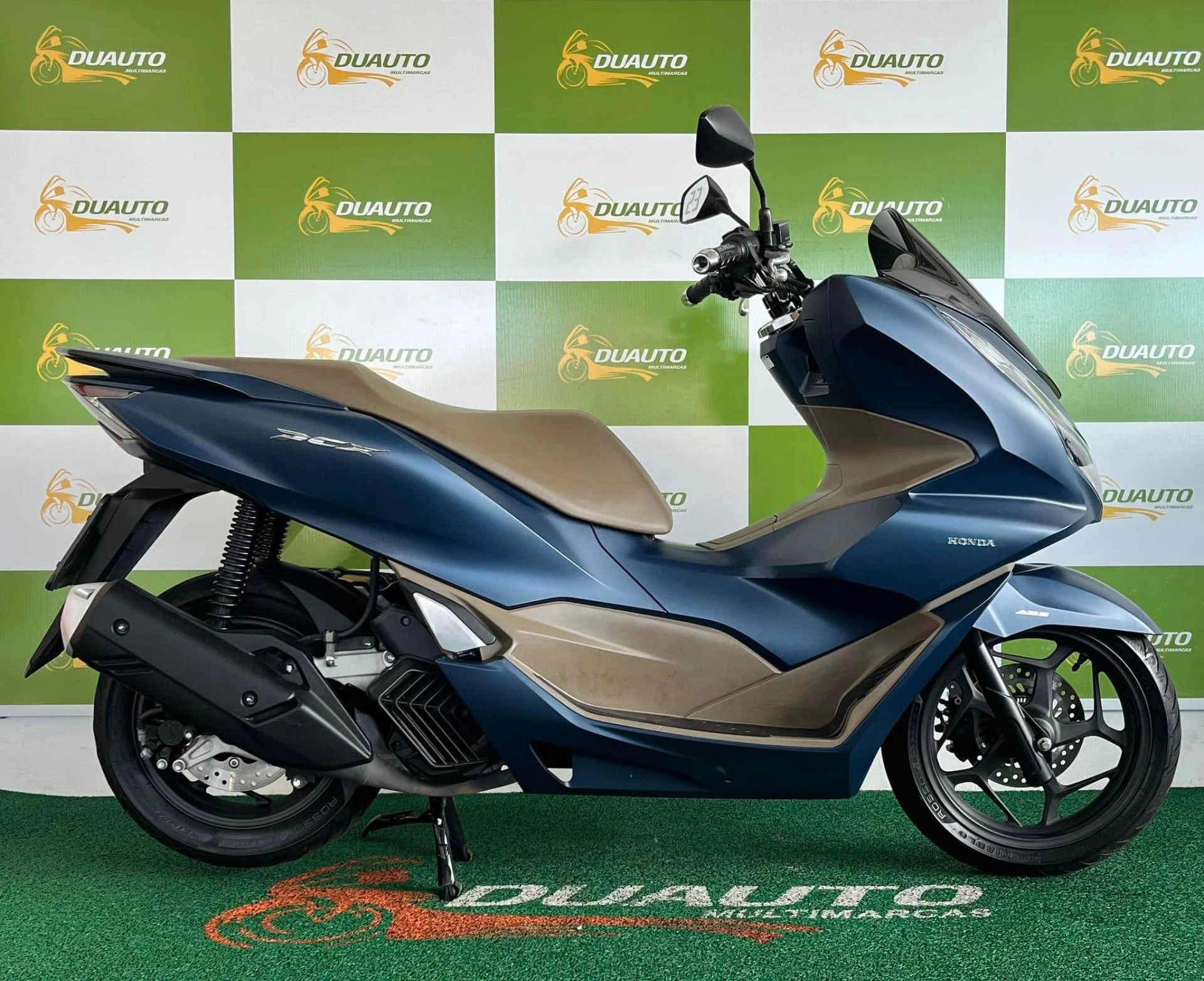 HONDA PCX 160 DLX Scooter