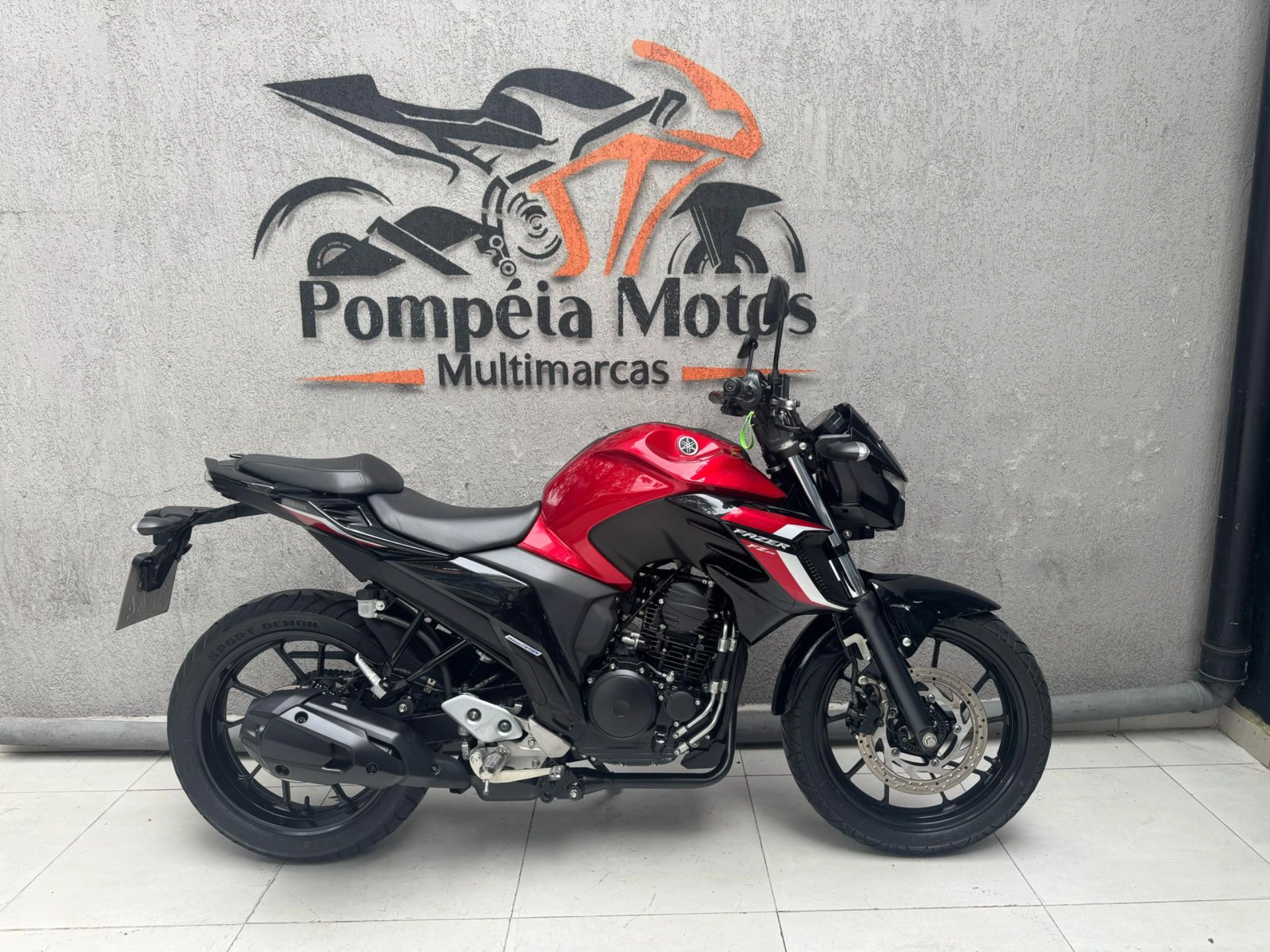YAMAHA FZ25 FAZER ABS Street