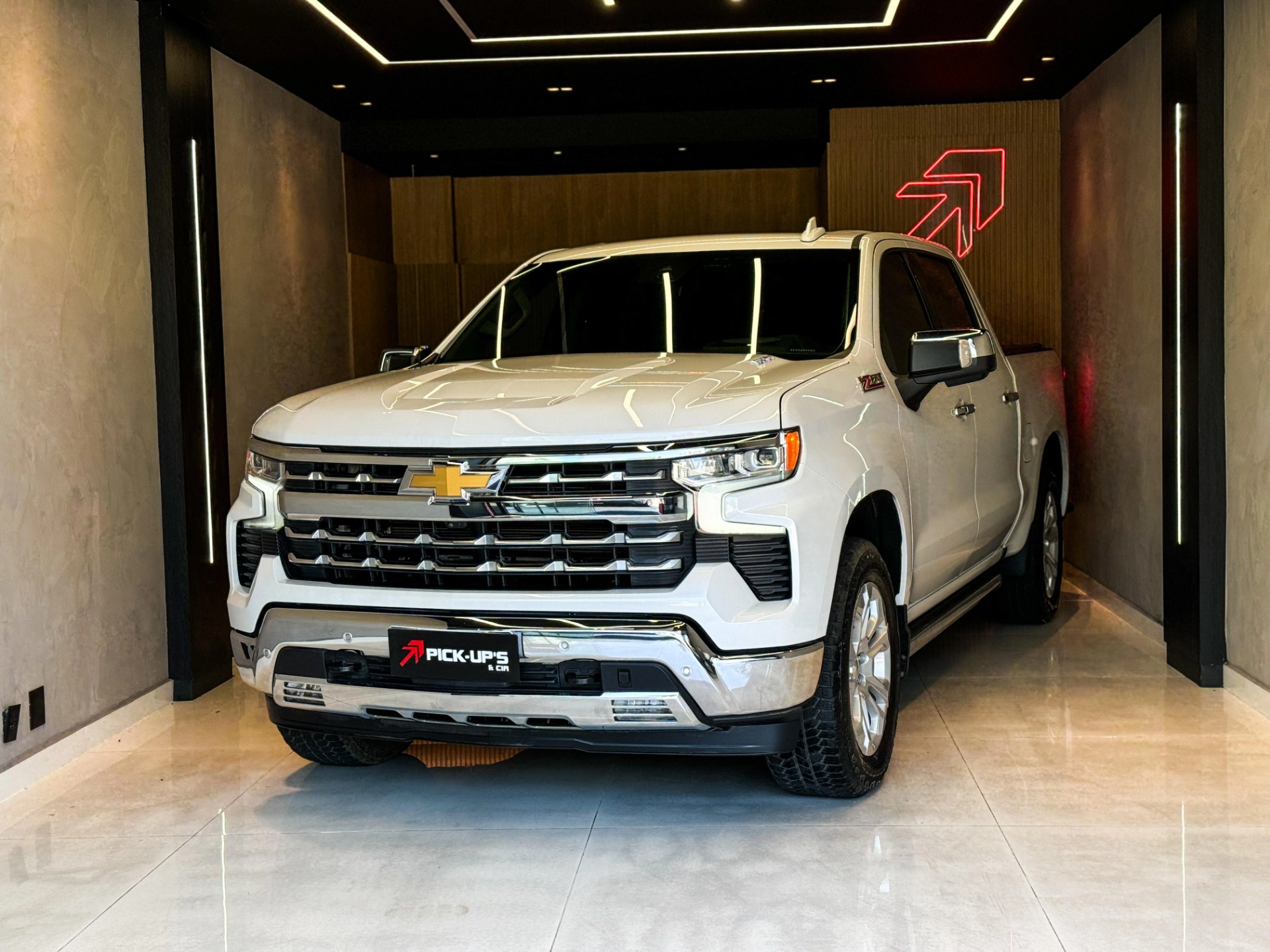 CHEVROLET SILVERADO 3.0 V6 DURAMAX DIESEL 1500 LTZ 4WD AUTOMÁTICO