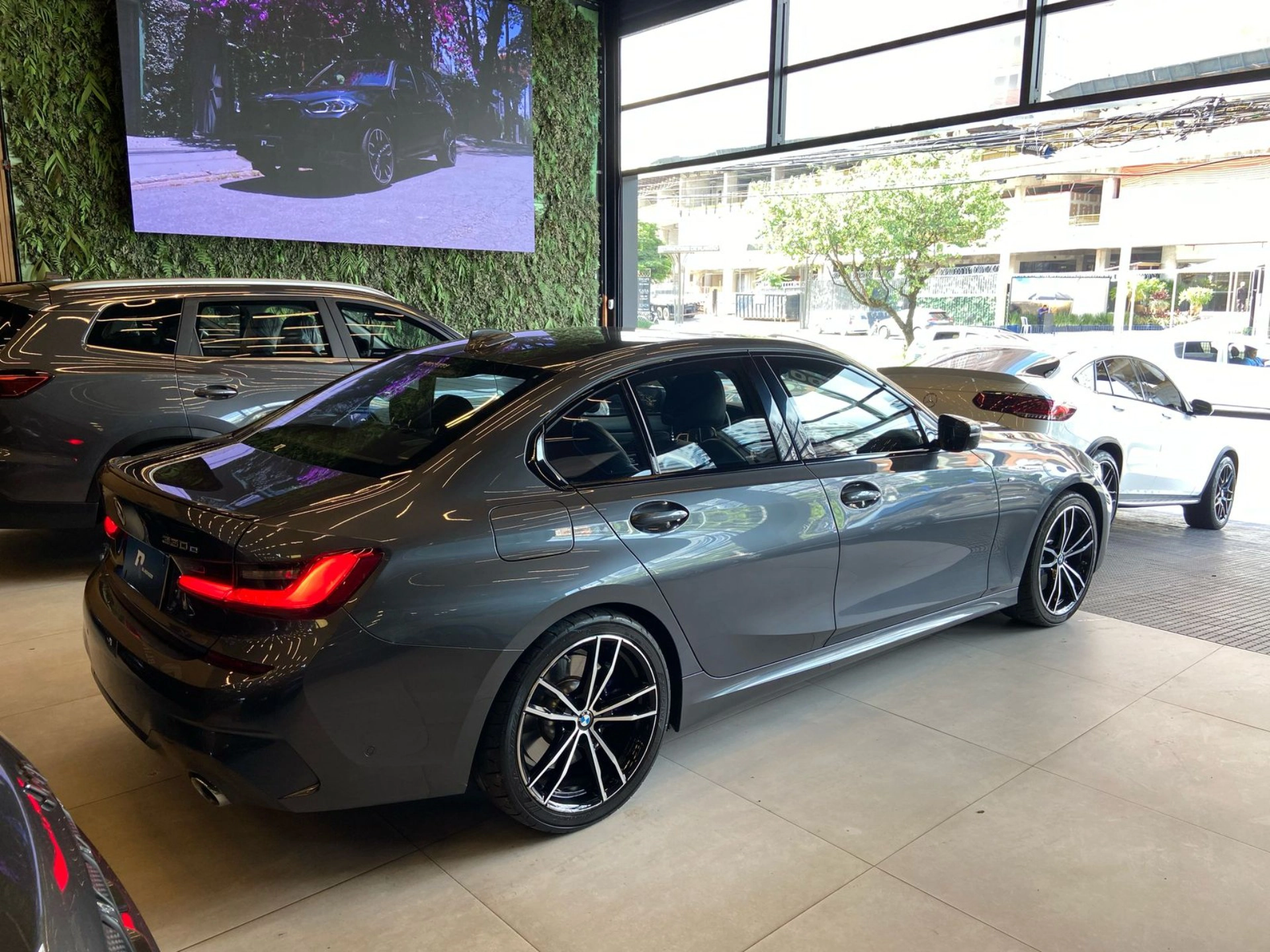 bmw 330E 2.0 16V TURBO HÍBRIDO M SPORT AUTOMÁTICO 2020