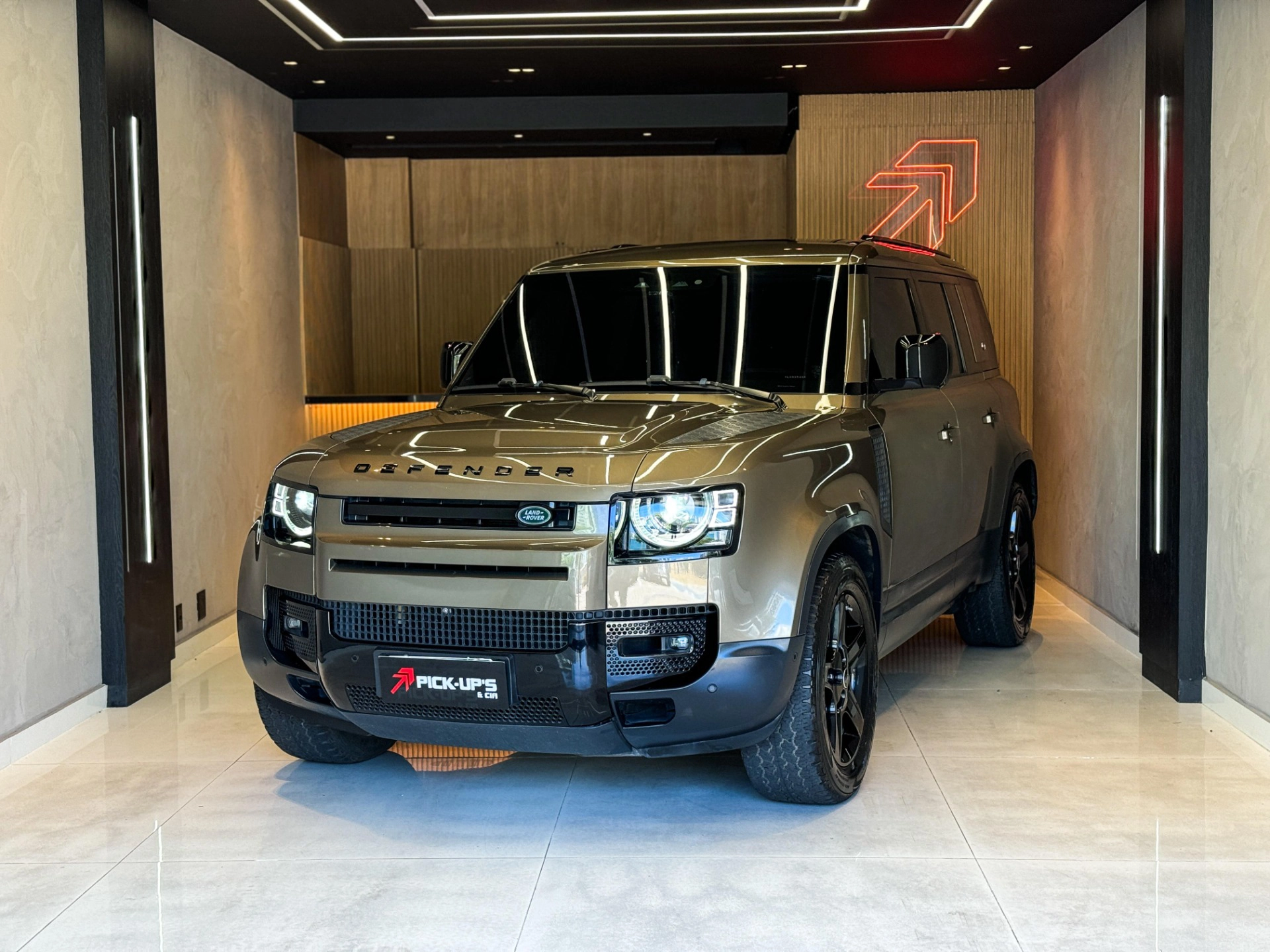 LAND ROVER DEFENDER 2.0 P300 GASOLINA 110 SE AWD AUTOMÁTICO