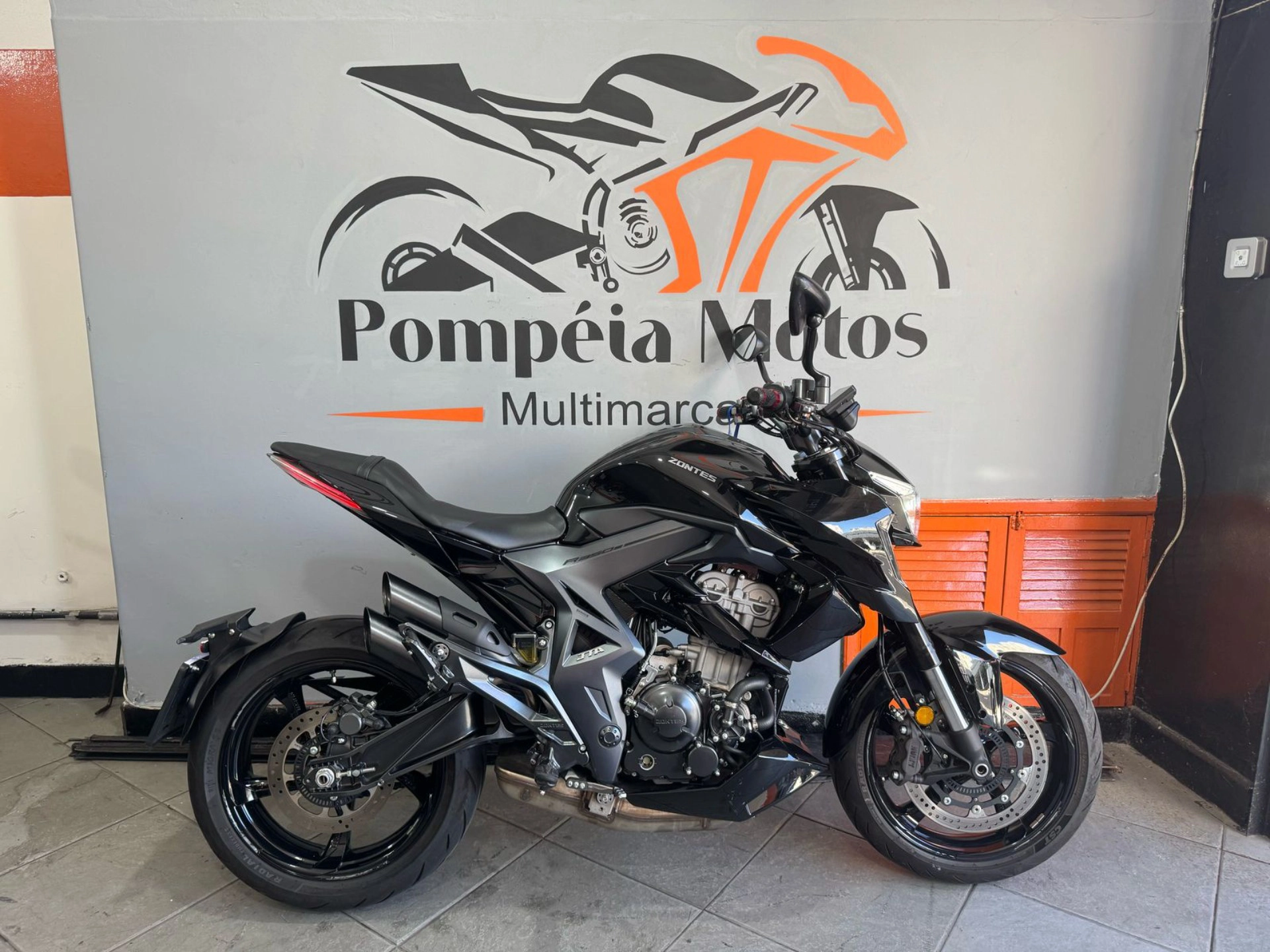 ZONTES R350 Naked