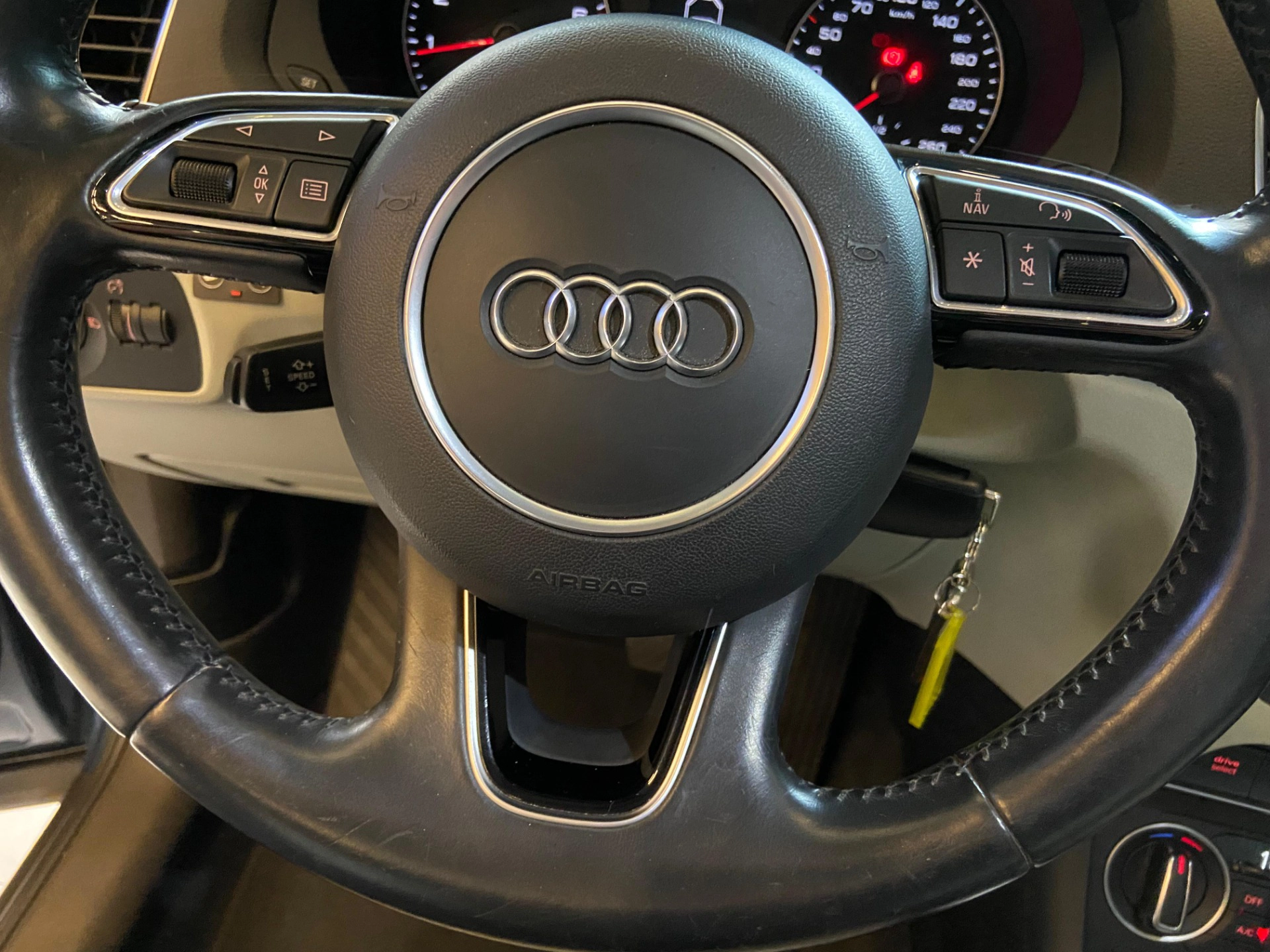 audi Q3 2.0 TFSI AMBIENTE QUATTRO 4P GASOLINA S TRONIC 2016