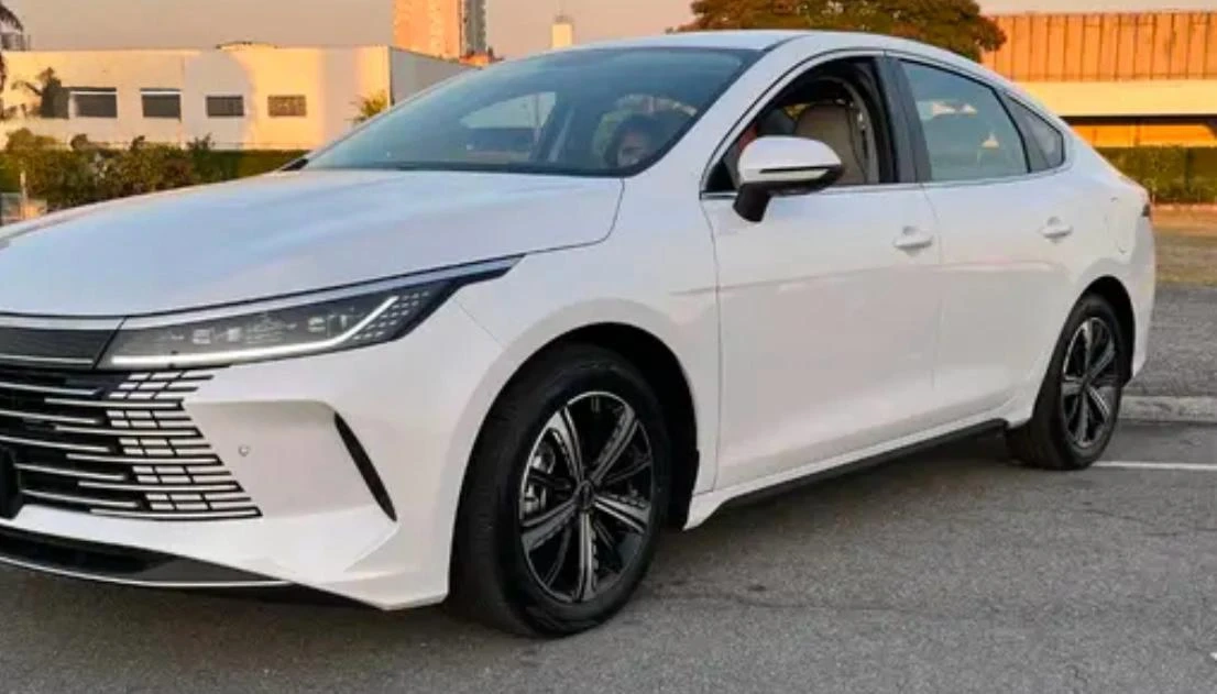 BYD KING 1.5 DM-I PHEV GS AUTOMÁTICO