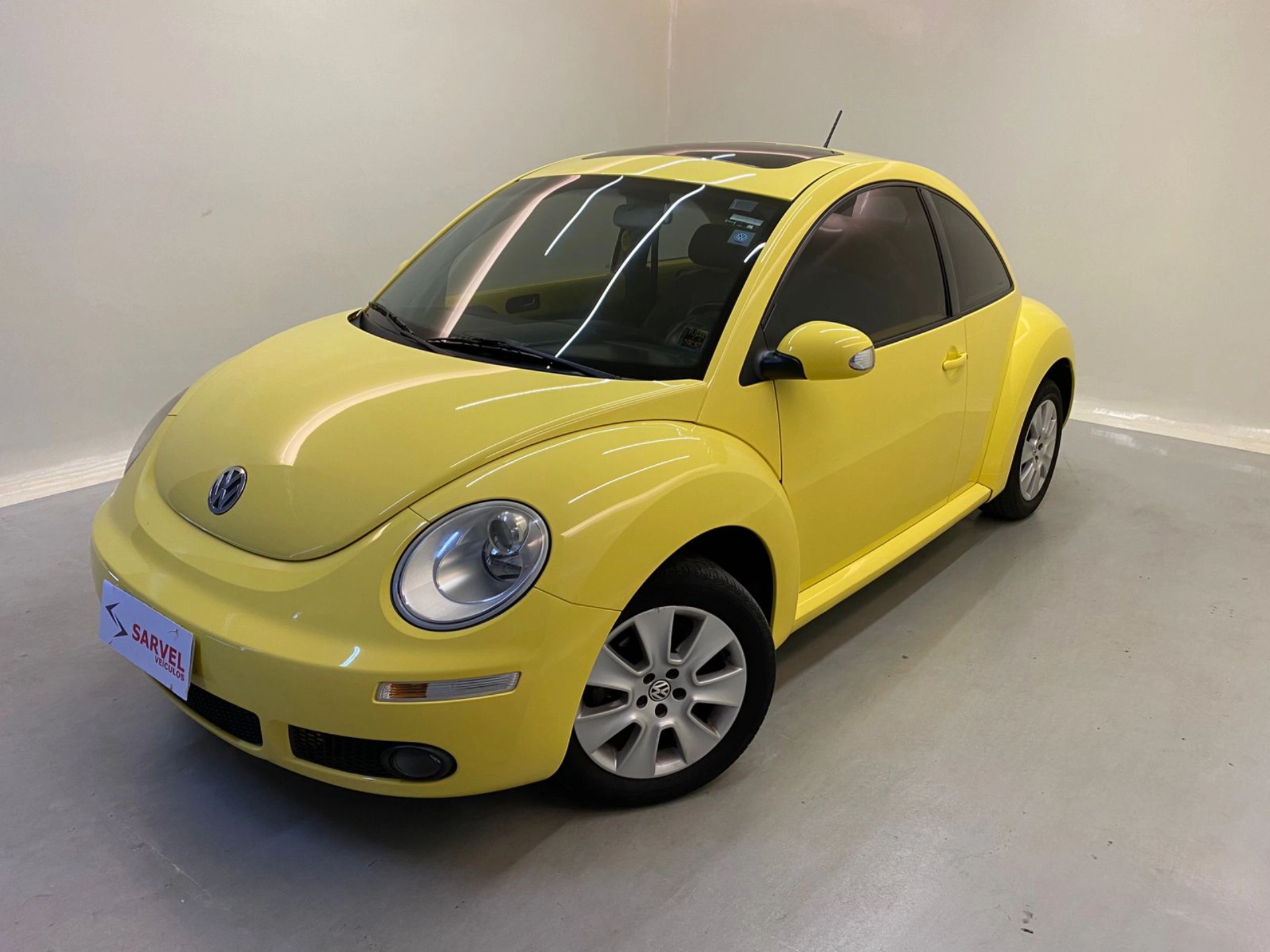 VOLKSWAGEN NEW BEETLE 2.0 MI 8V GASOLINA 2P AUTOMÁTICO