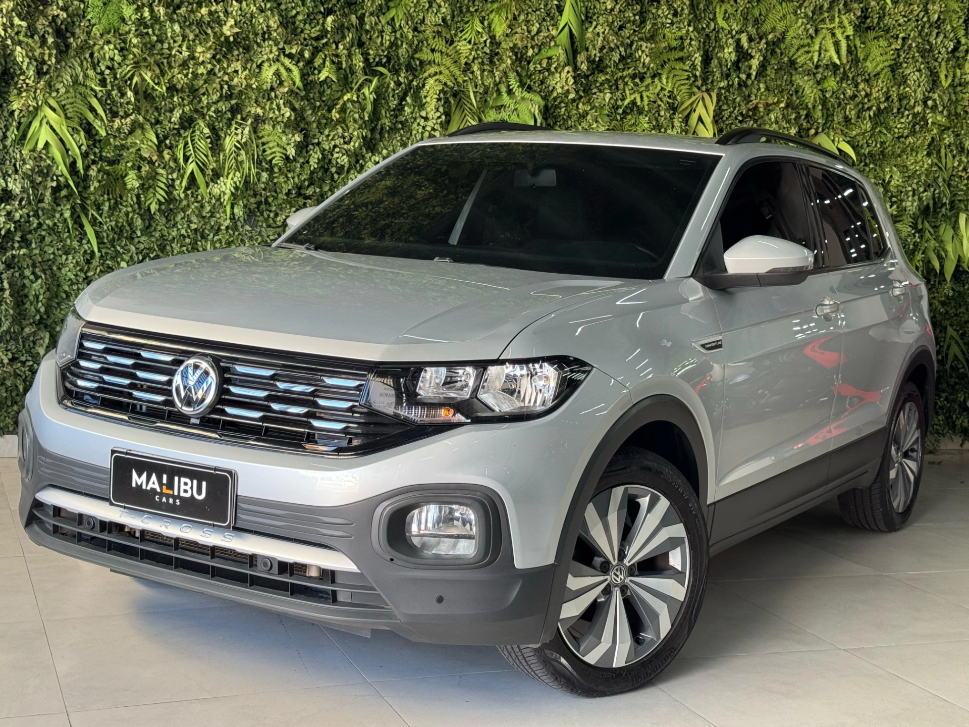 VOLKSWAGEN T-CROSS 1.0 200 TSI TOTAL FLEX COMFORTLINE AUTOMÁTICO