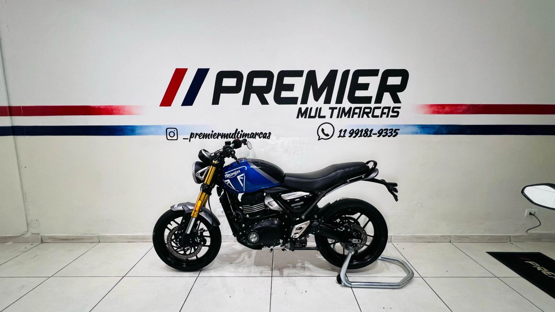 TRIUMPH SPEED 400 Custom