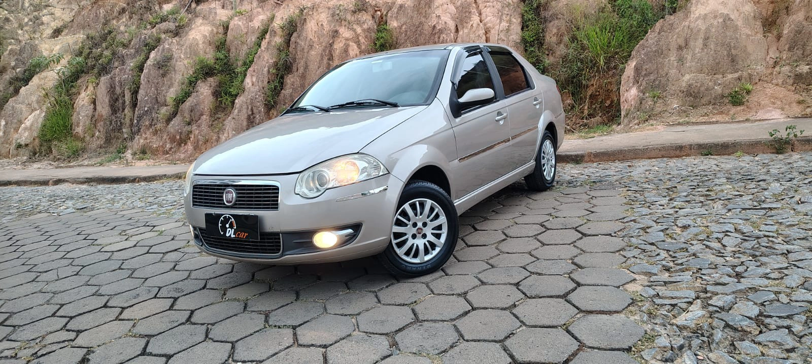 FIAT SIENA 1.0 MPI ELX 8V FLEX 4P MANUAL