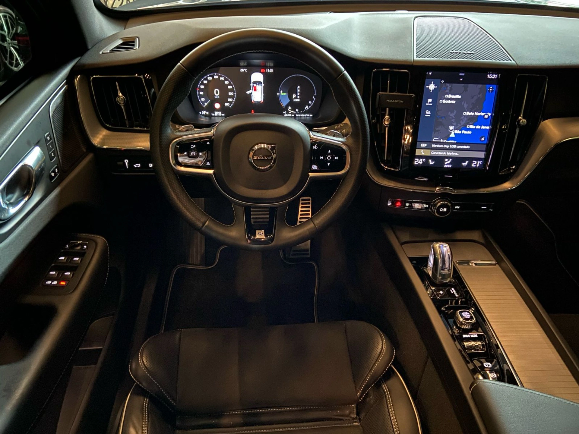 volvo XC60 2.0 T8 HYBRID R-DESIGN AWD GEARTRONIC 2019
