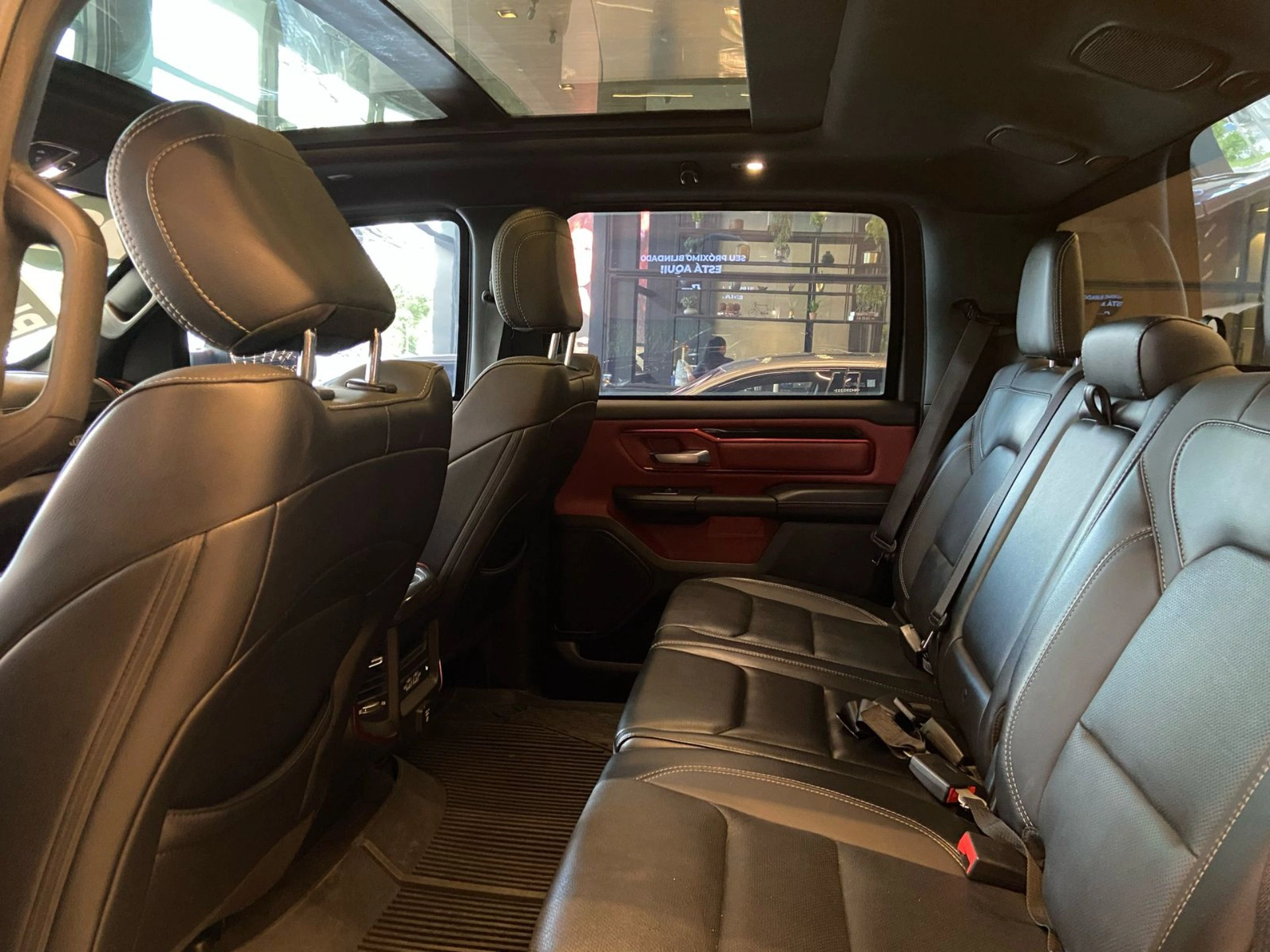 ram 1500 5.7 V8 GASOLINA REBEL CD 4X4 AUTOMÁTICO 2022