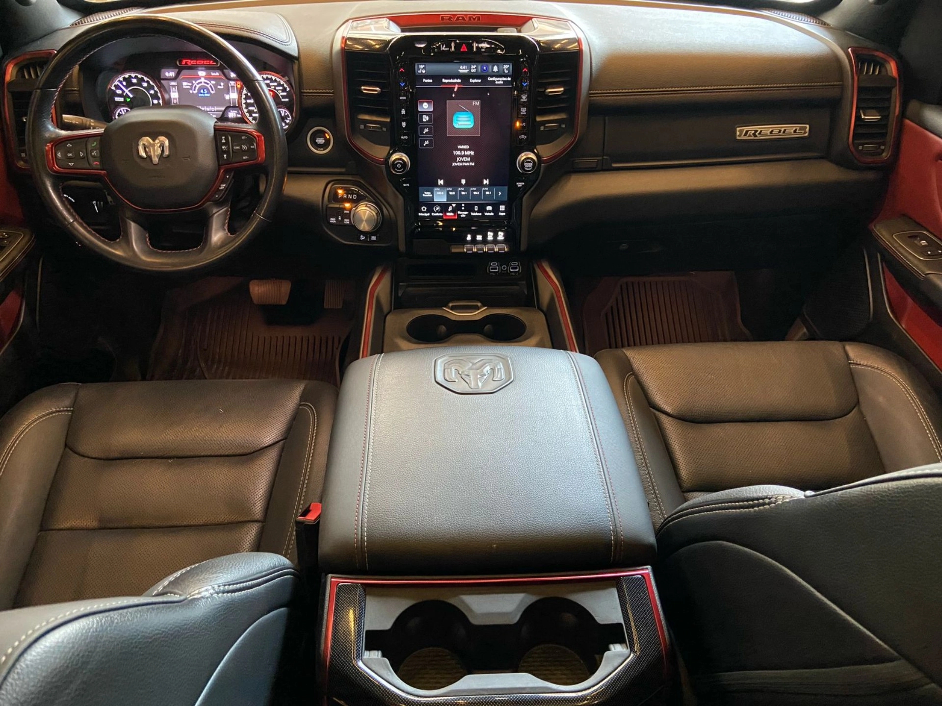 ram 1500 5.7 V8 GASOLINA REBEL CD 4X4 AUTOMÁTICO 2022