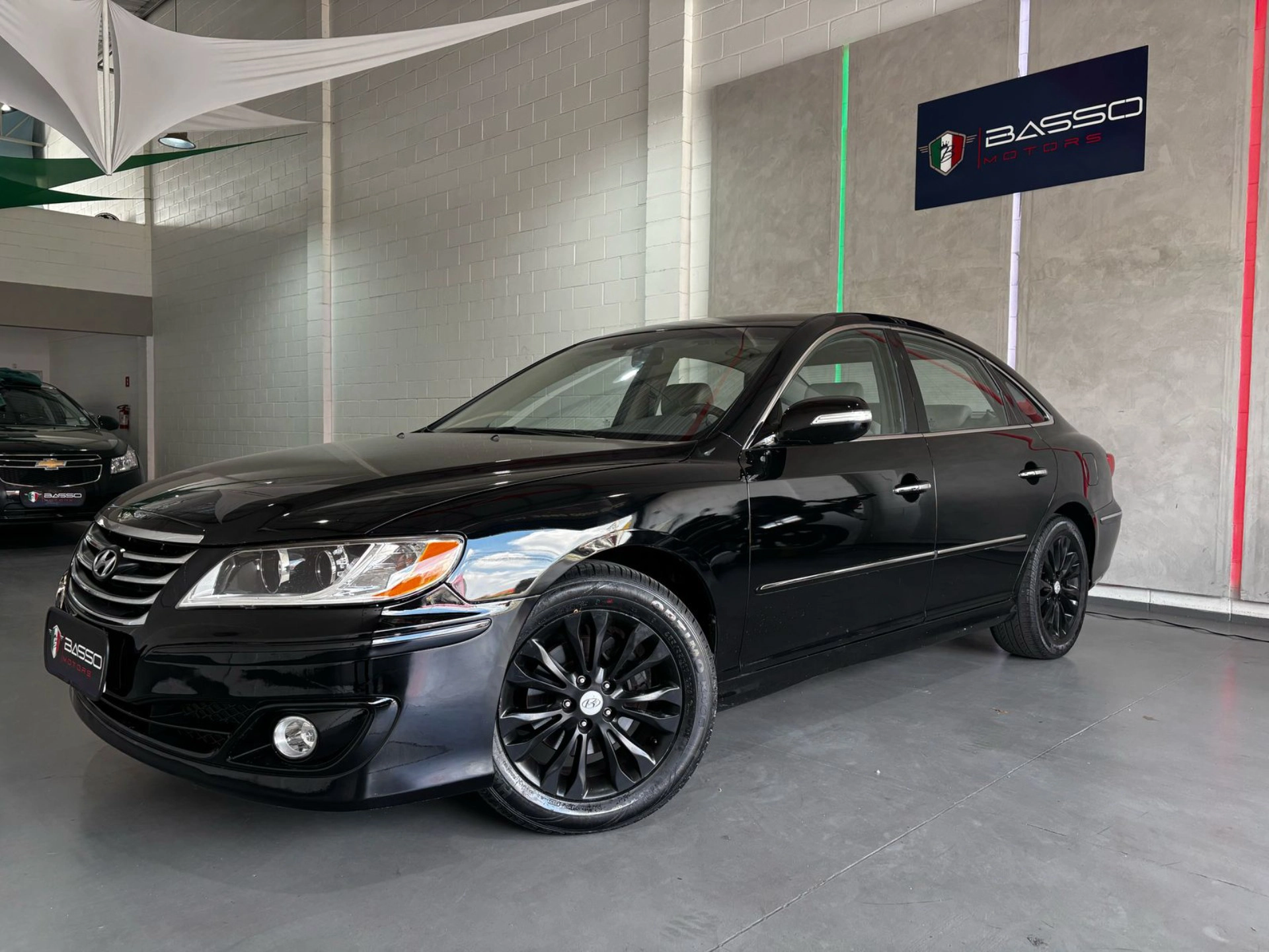 HYUNDAI AZERA 3.3 MPFI GLS SEDAN V6 24V GASOLINA 4P AUTOMÁTICO
