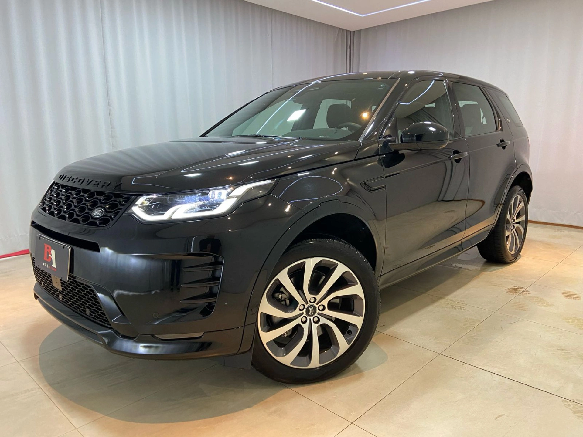 LAND ROVER DISCOVERY SPORT 2.0 D200 TURBO DIESEL R-DYNAMIC SE AUTOMÁTICO