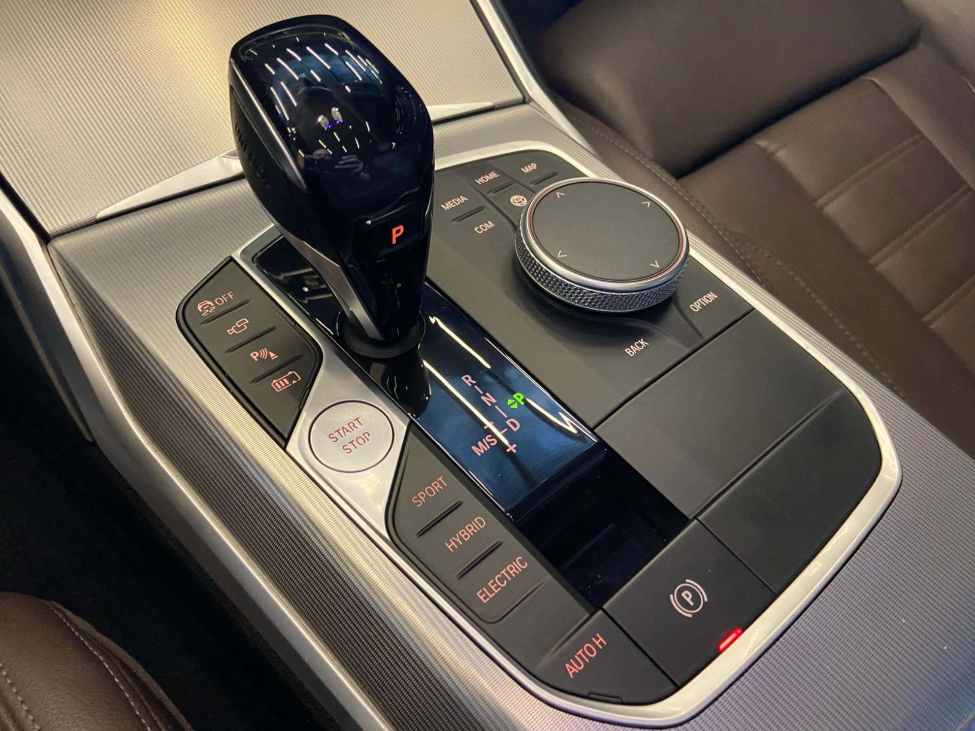 bmw 330E 2.0 16V TURBO HÍBRIDO M SPORT AUTOMÁTICO 2020