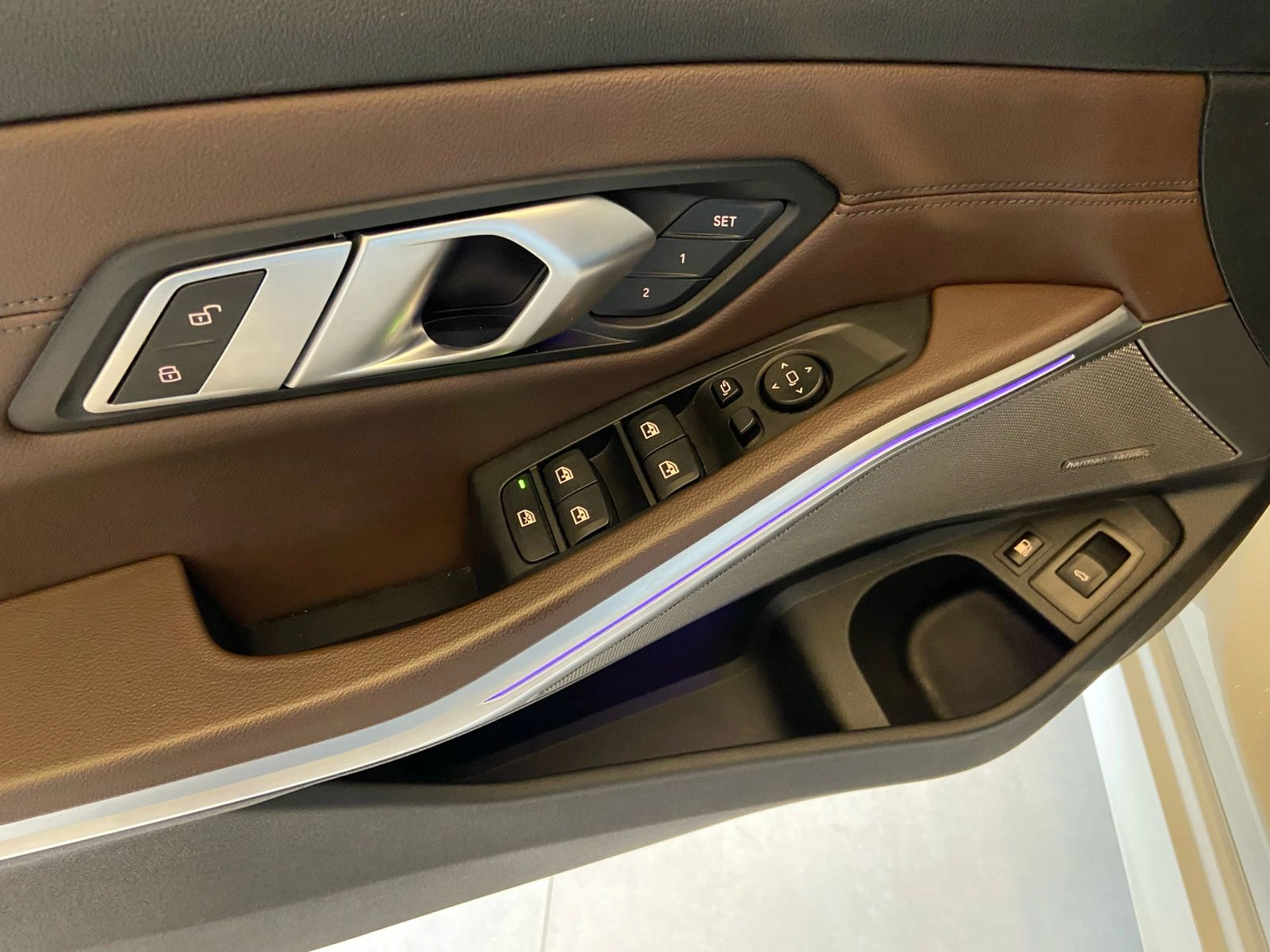 bmw 330E 2.0 16V TURBO HÍBRIDO M SPORT AUTOMÁTICO 2020
