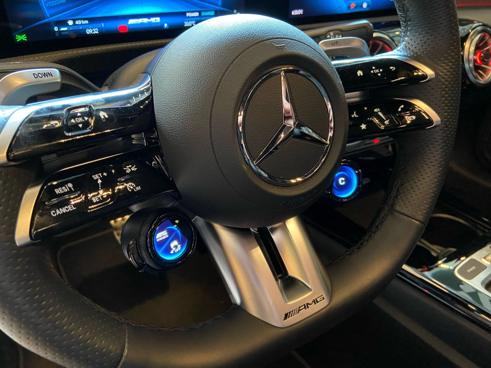 mercedes-benz CLA 35 AMG 2.0 MHEV 4MATIC 8G-DCT 2024
