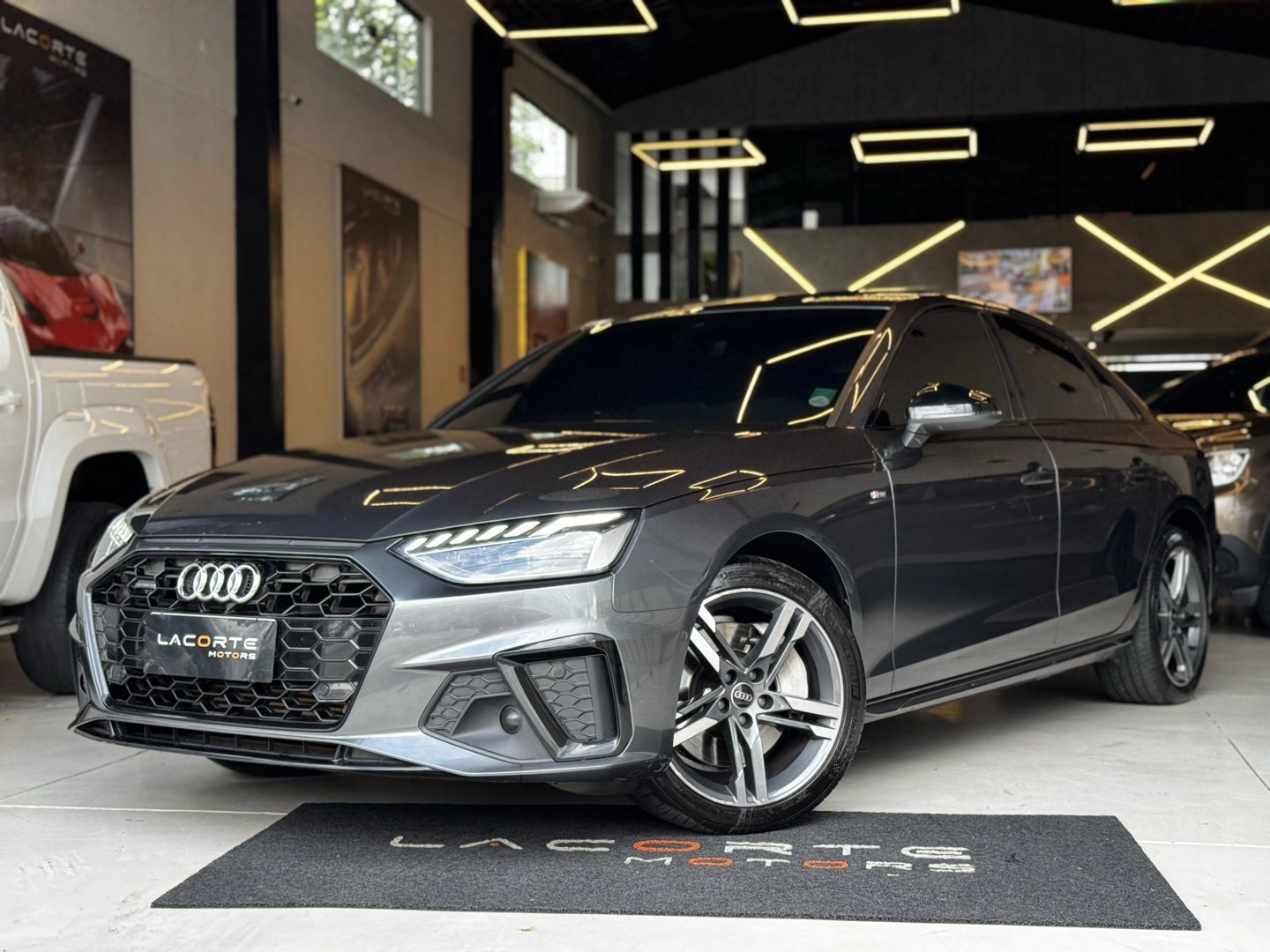 AUDI A4 2.0 TFSI GASOLINA PERFORMANCE BLACK S TRONIC