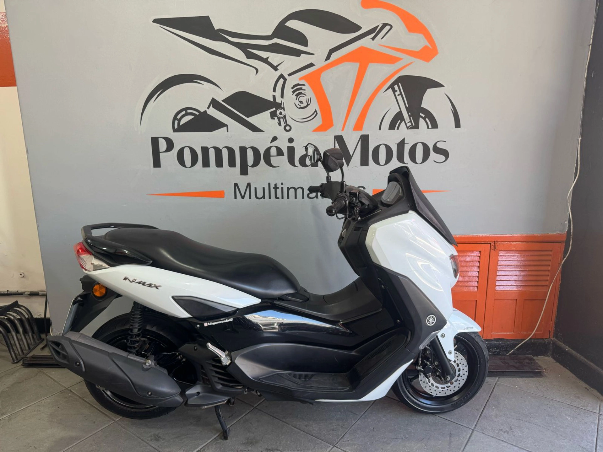 YAMAHA NMAX 160 ABS Scooter