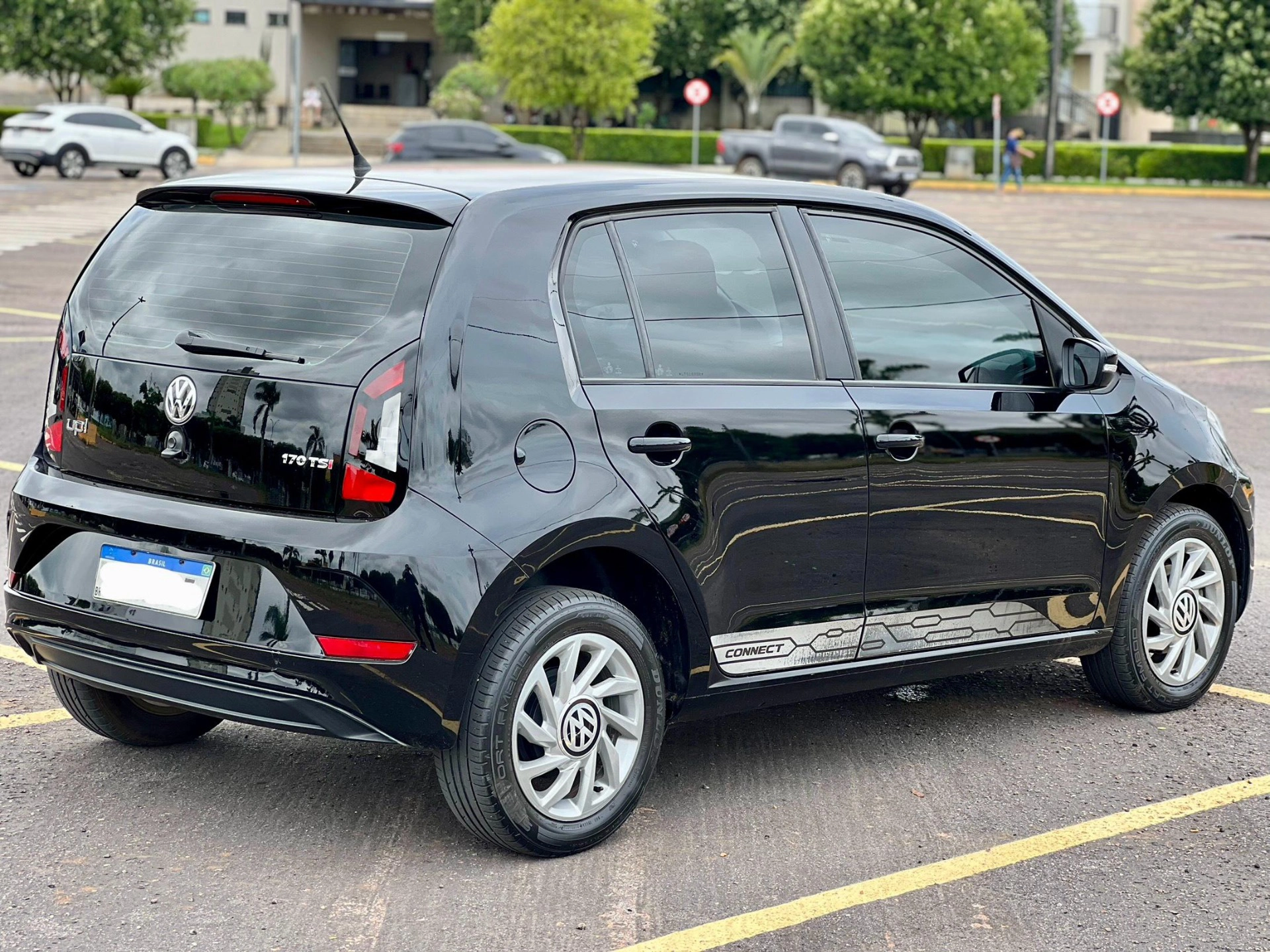VOLKSWAGEN UP - Imagem 3