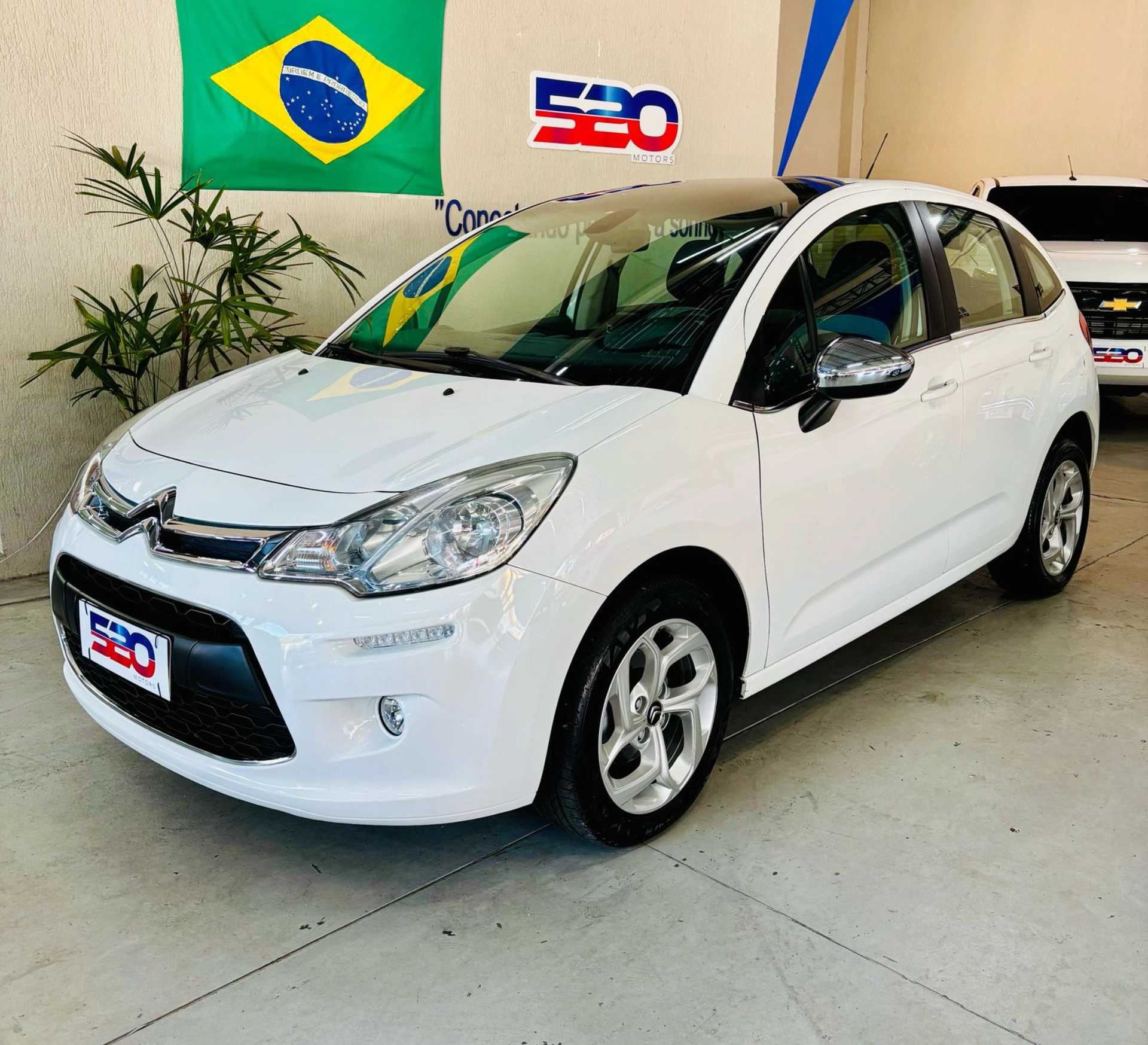 CITROËN C3 1.6 EXCLUSIVE 16V FLEX 4P AUTOMÁTICO