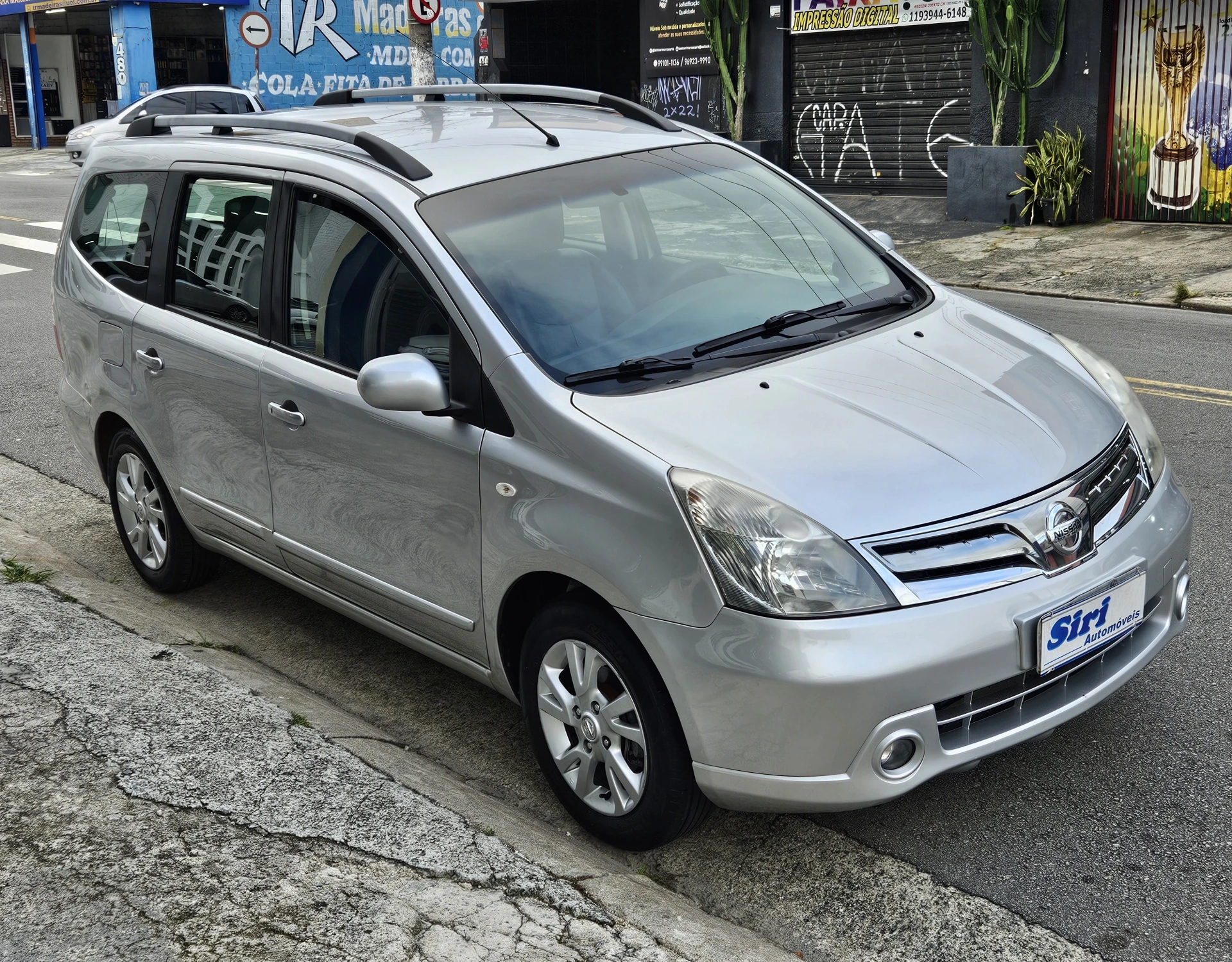 NISSAN GRAND LIVINA 1.8 SL 16V FLEX 4P AUTOMÁTICO