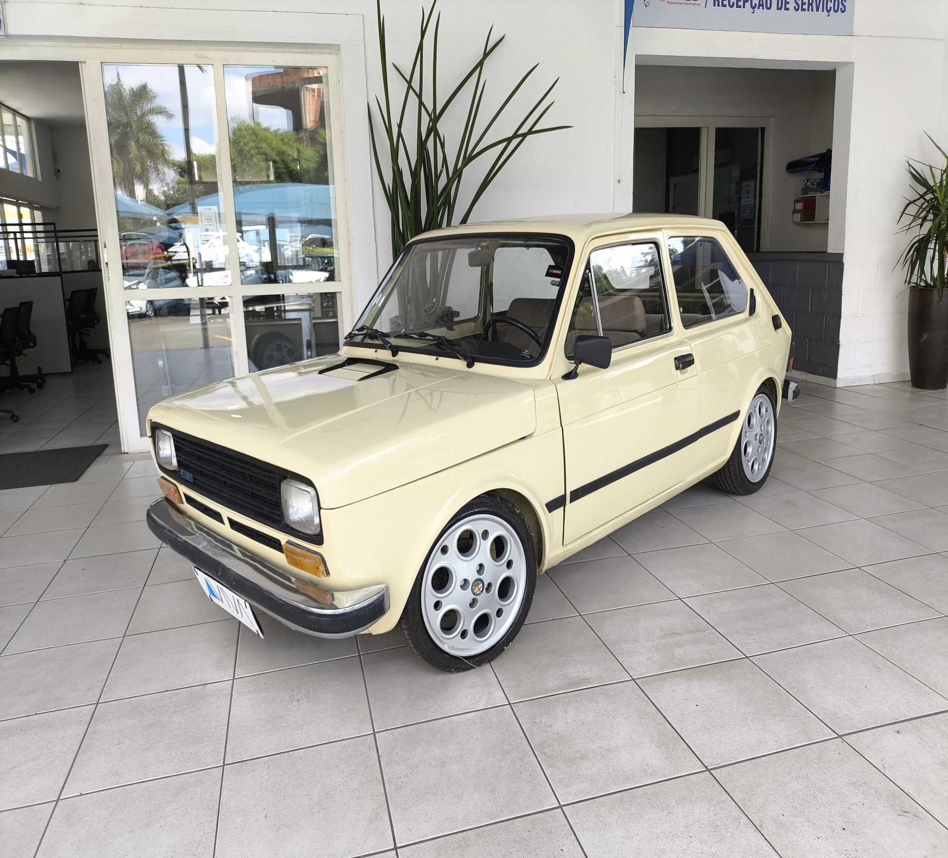 FIAT 147 1.3 GL 8V GASOLINA 2P MANUAL