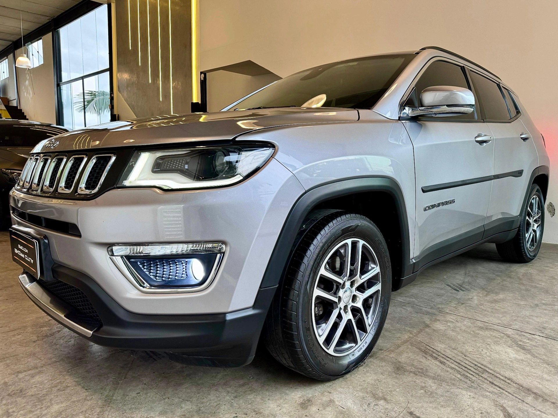 JEEP COMPASS 2.0 16V FLEX SPORT AUTOMÁTICO