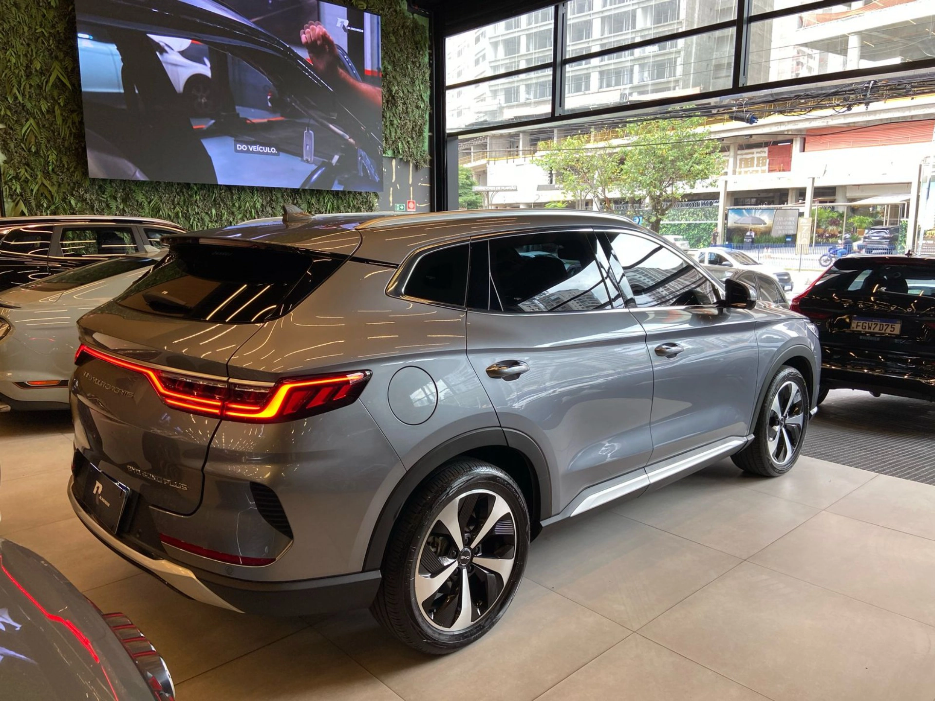 byd SONG PLUS 1.5 DM-I HÍBRIDO AUTOMÁTICO 2025