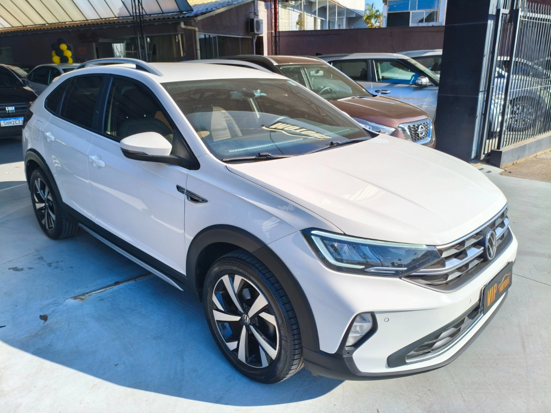 VOLKSWAGEN NIVUS 1.0 200 TSI TOTAL FLEX HIGHLINE AUTOMÁTICO