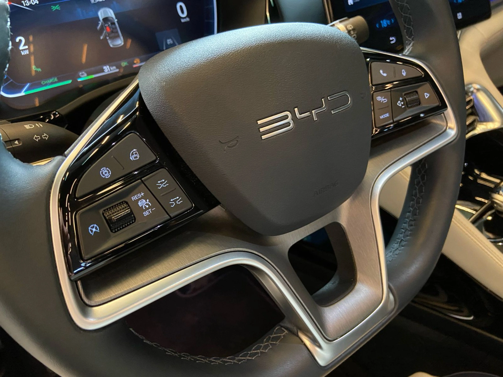 byd SONG PLUS 1.5 DM-I HÍBRIDO AUTOMÁTICO 2025