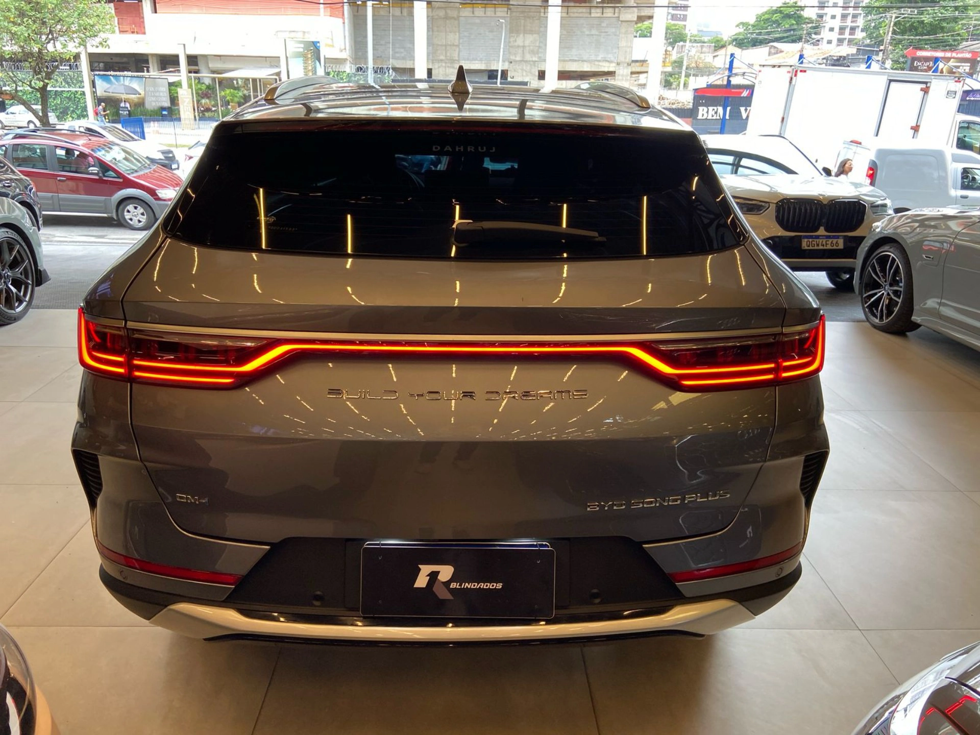 byd SONG PLUS 1.5 DM-I HÍBRIDO AUTOMÁTICO 2025