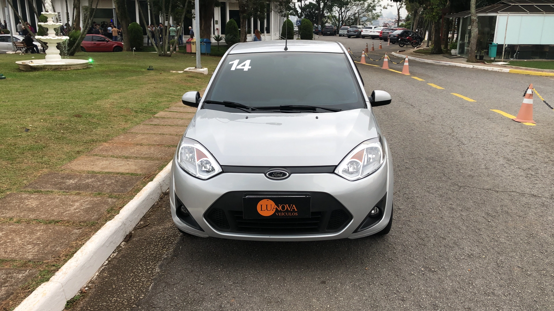 FORD FIESTA 1.0 ROCAM HATCH 8V FLEX 4P MANUAL