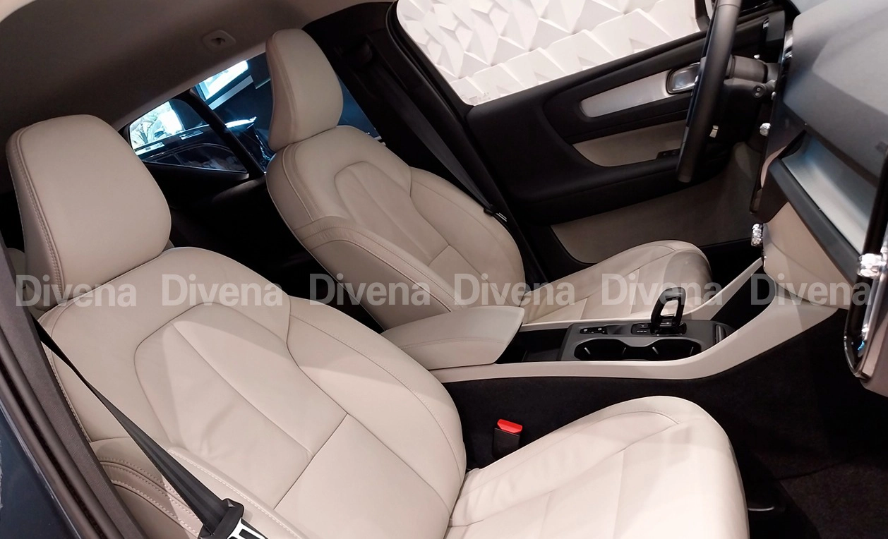 volvo XC40 1.5 T5 RECHARGE INSCRIPTION EXPRESSION GEARTRONIC 2022