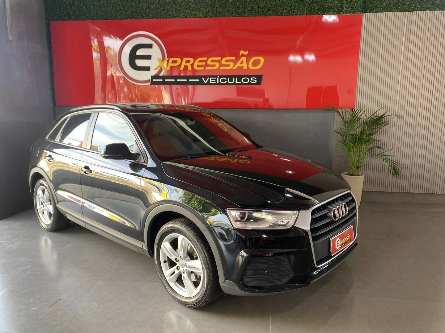 AUDI Q3 1.4 TFSI AMBIENTE GASOLINA 4P S TRONIC
