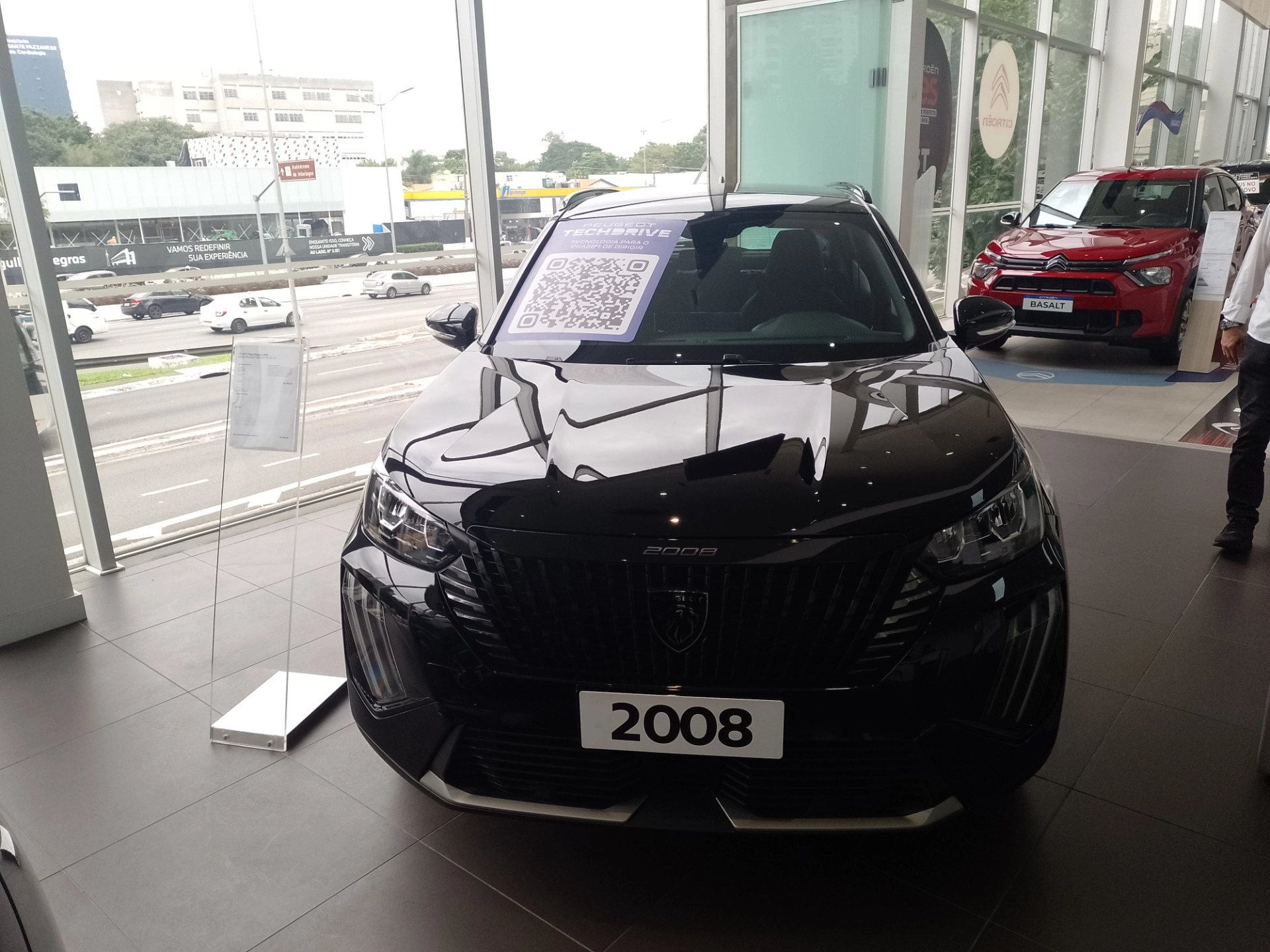 PEUGEOT-2008-1.0 TURBO 200 FLEX ACTIVE CVT