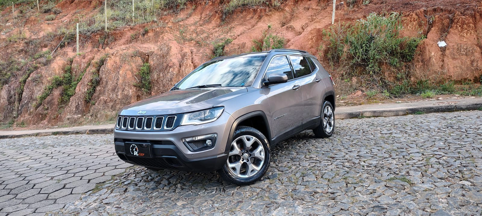 JEEP COMPASS 2.0 16V DIESEL LONGITUDE 4X4 AUTOMÁTICO