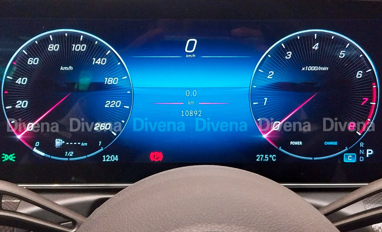 mercedes-benz C 300 2.0 EQ BOOST HÍBRIDO AMG LINE 9G-TRONIC 2024
