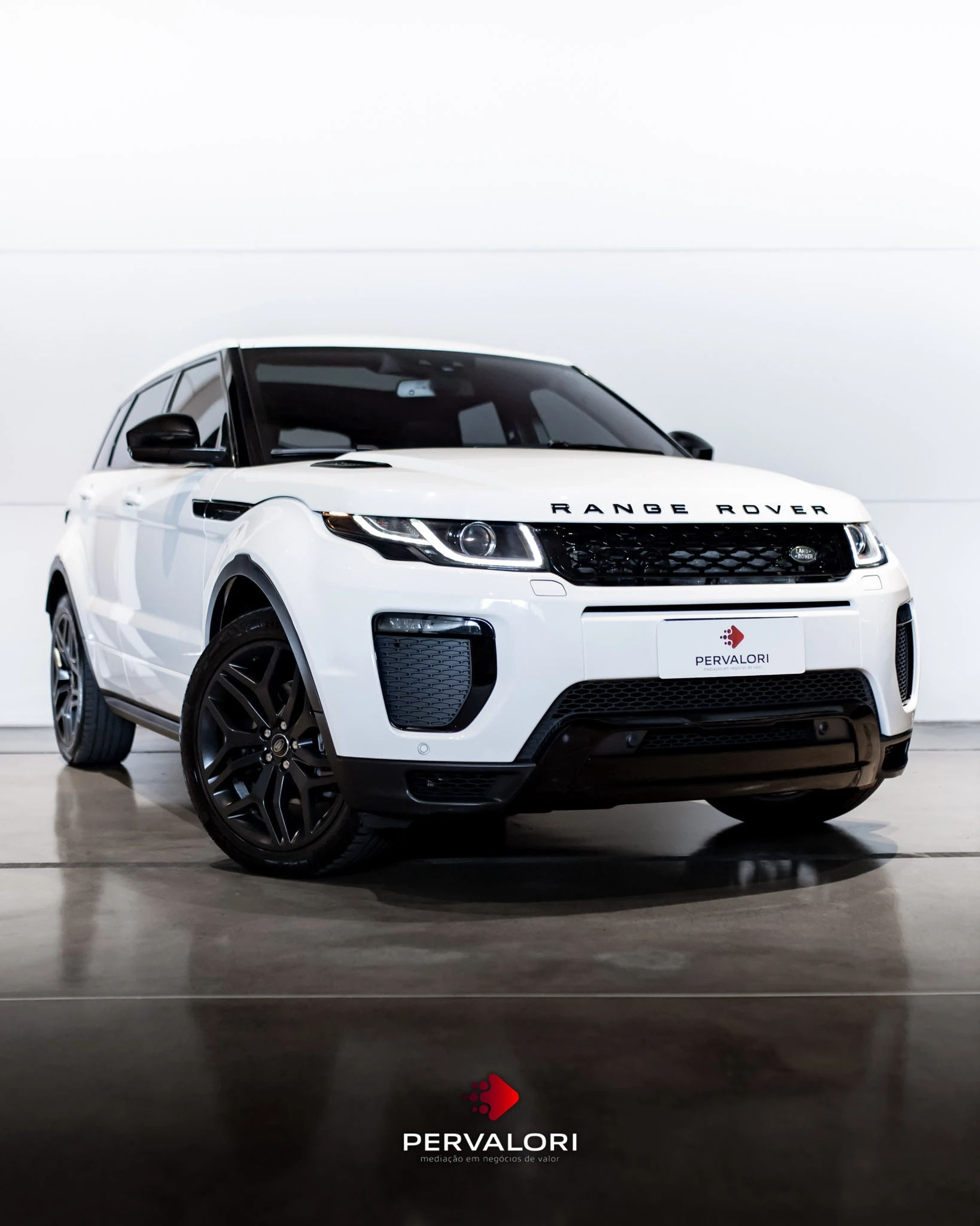 LAND ROVER RANGE ROVER EVOQUE 2.0 HSE DYNAMIC 4WD 16V FLEX 4P AUTOMÁTICO