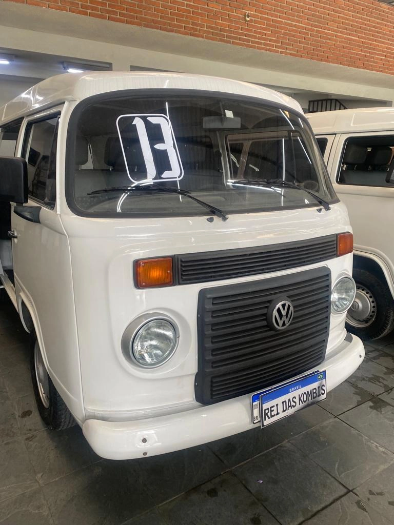 VOLKSWAGEN KOMBI 1.4 MI STD 8V FLEX 4P MANUAL