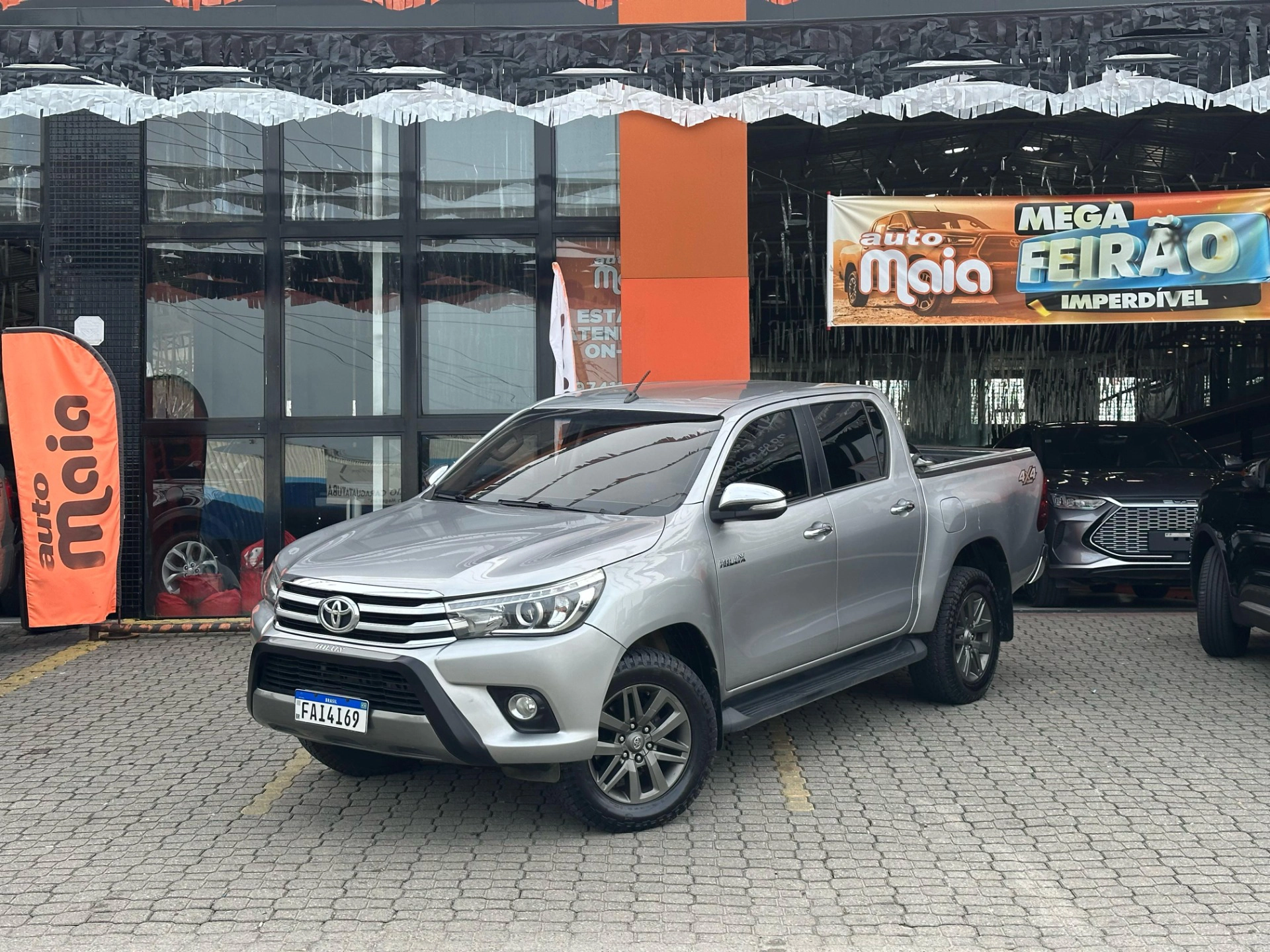 TOYOTA HILUX 2.8 SRX 4X4 CD 16V DIESEL 4P AUTOMÁTICO