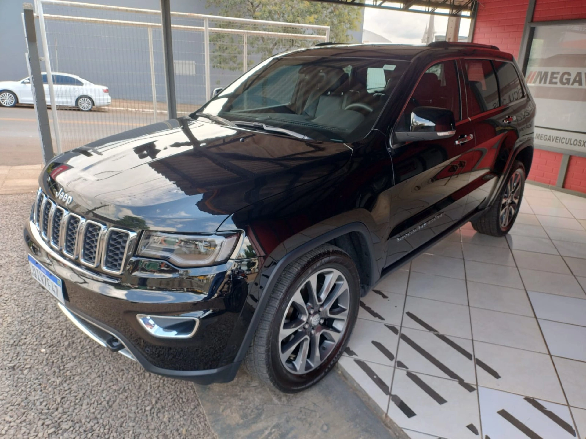 JEEP GRAND CHEROKEE 3.0 LIMITED 4X4 V6 24V TURBO DIESEL 4P AUTOMÁTICO