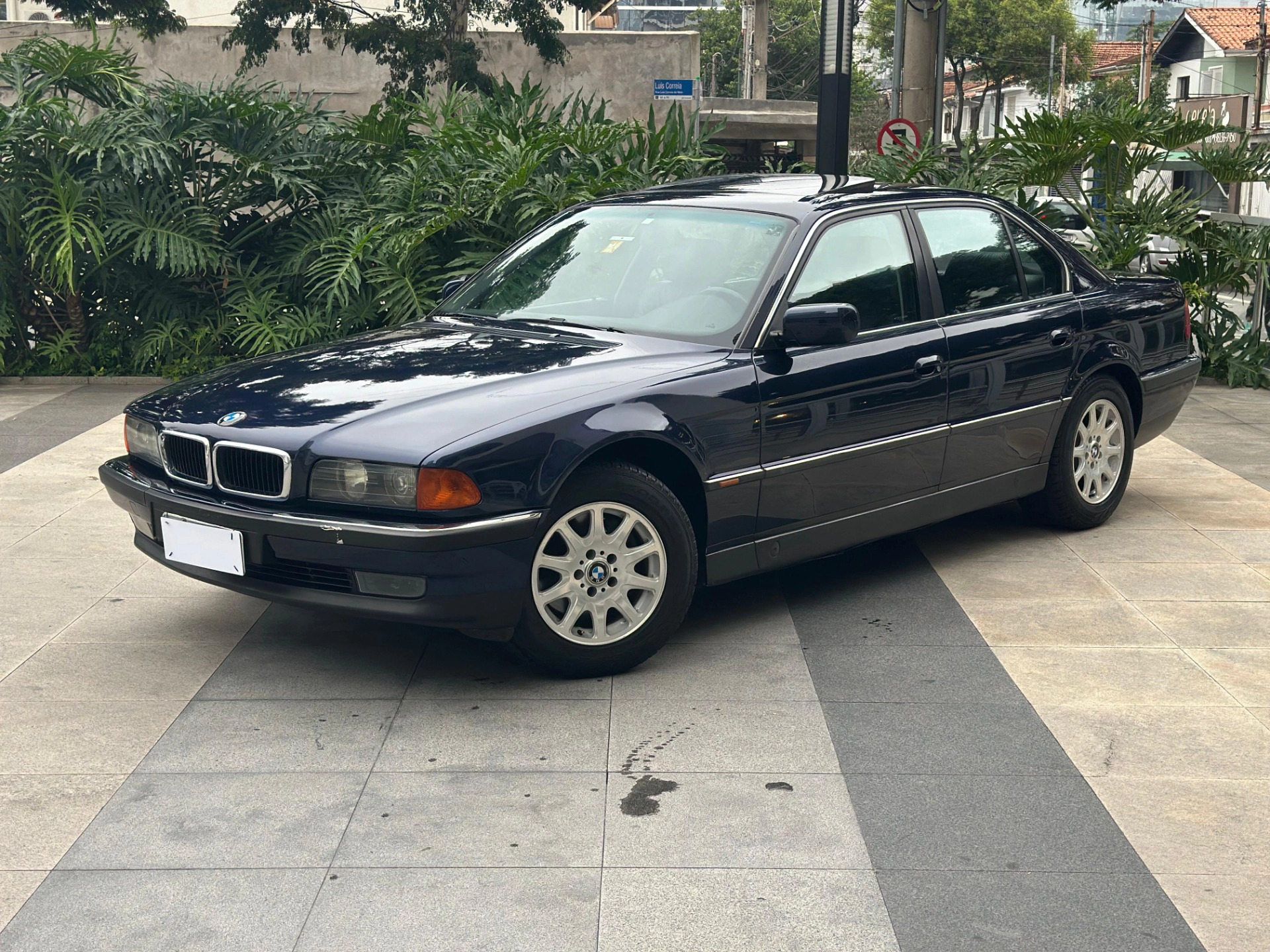 BMW 740I 4.4 V8 32V GASOLINA 4P AUTOMÁTICO