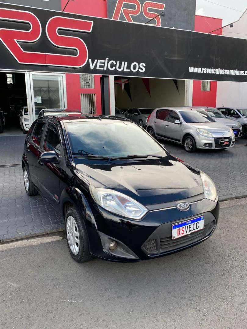 FORD FIESTA 1.6 ROCAM HATCH 8V FLEX 4P MANUAL