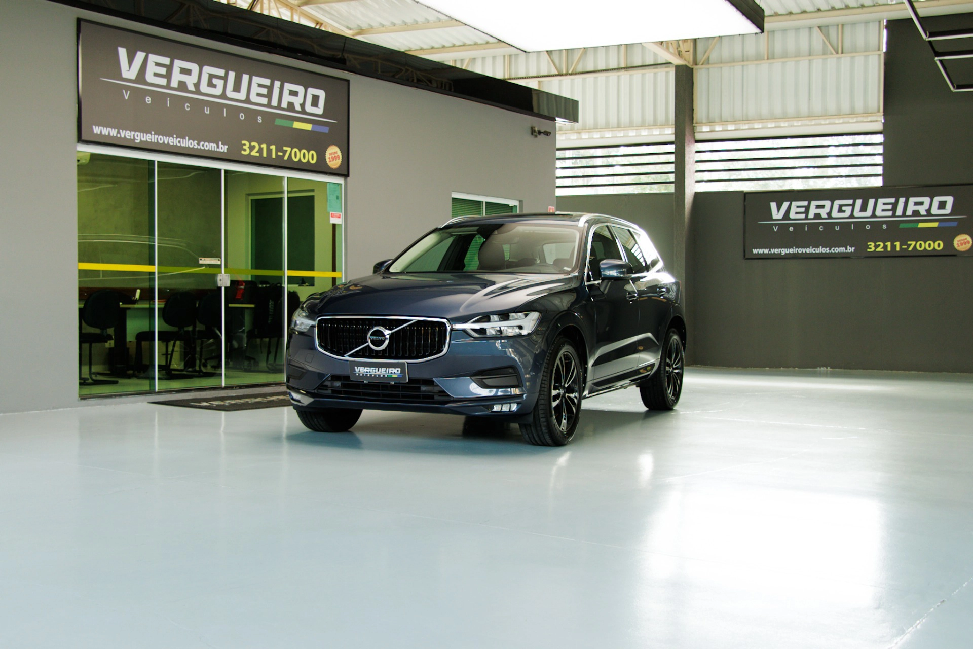 VOLVO XC60 2.0 D5 DIESEL MOMENTUM AWD GEARTRONIC