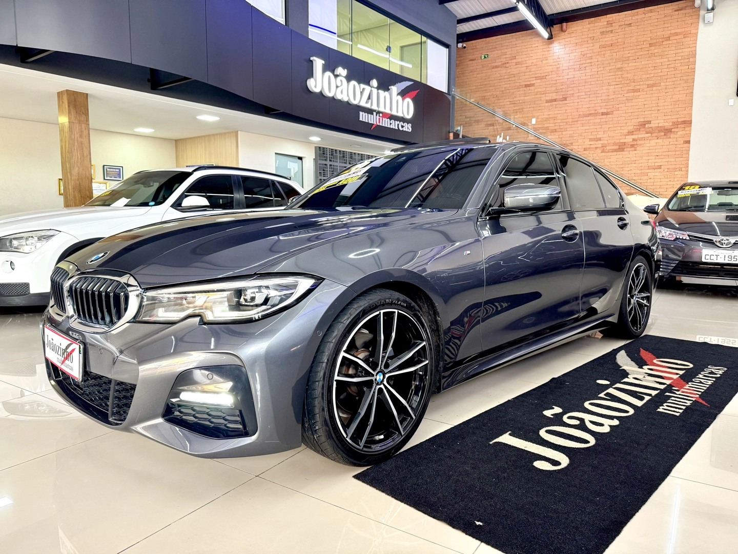 BMW 320I 2.0 16V TURBO GASOLINA M SPORT AUTOMÁTICO