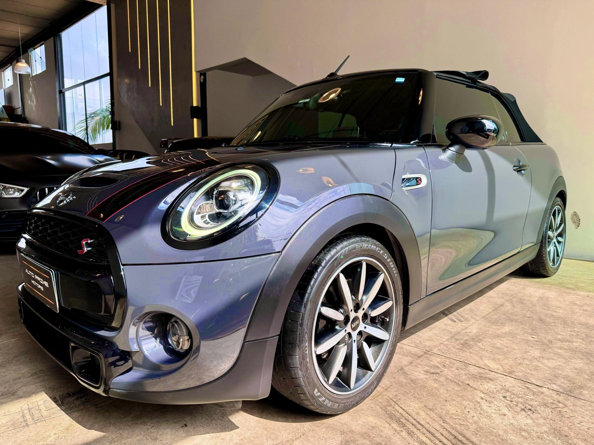MINI COOPER 2.0 16V TWINPOWER GASOLINA S CABRIO STEPTRONIC