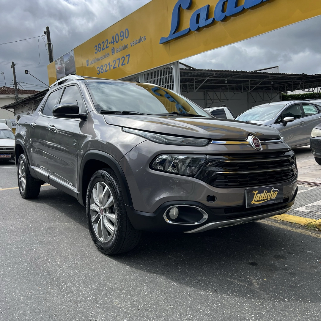 FIAT TORO 2.0 16V TURBO DIESEL VOLCANO 4WD AT9